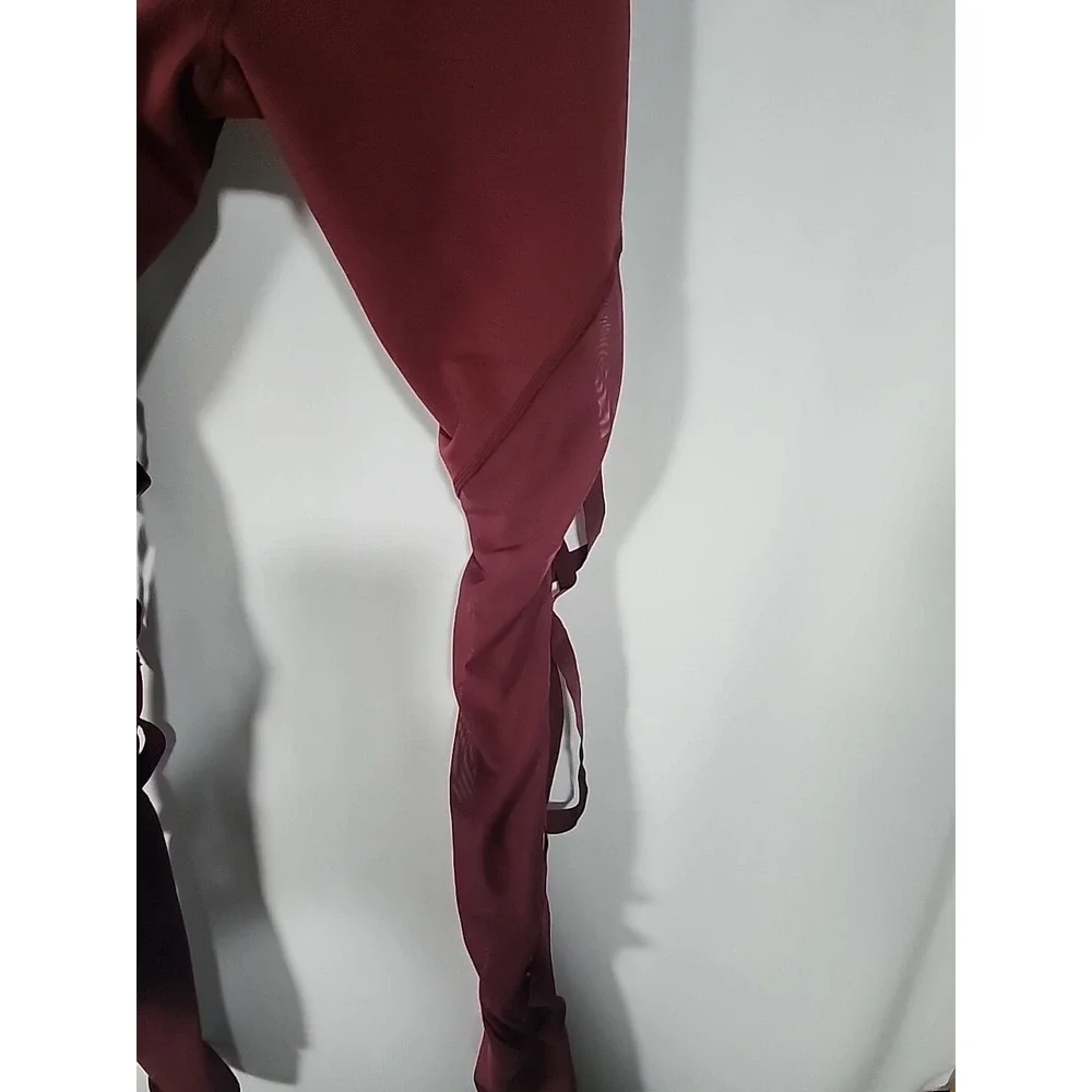 Alo Yoga‎ High Waist Wrapped Stirrup Legging Burgundy Mesh Cutout Womens S